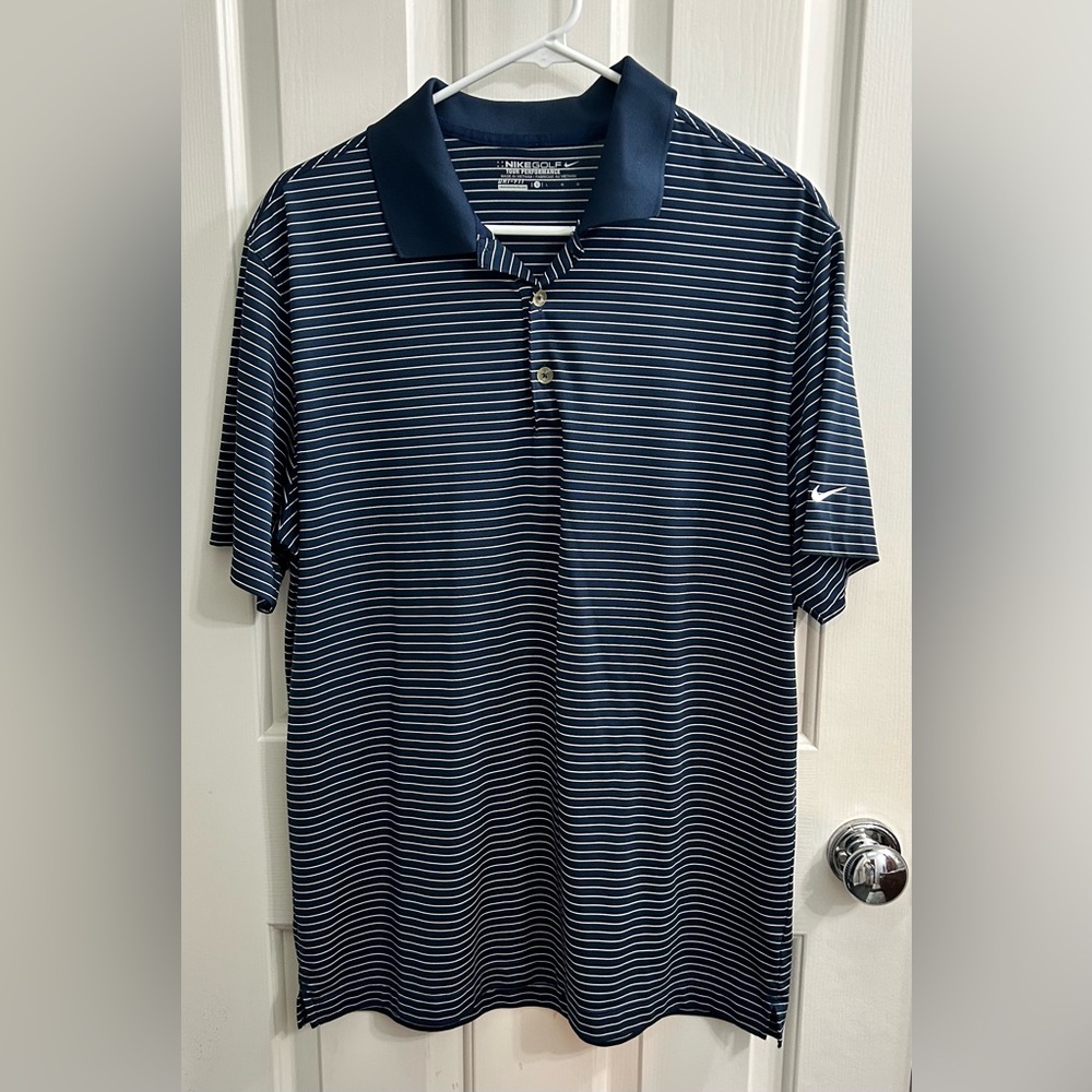 Men’s golf shirt